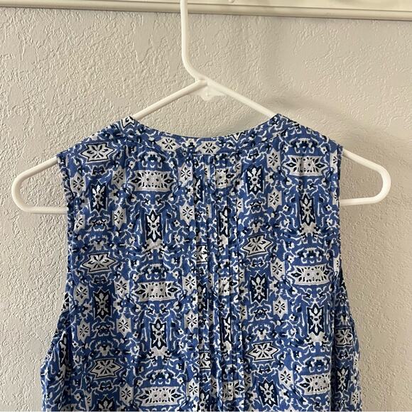 Roller Rabbit Blue & White Printed Sleeveless Mini Shift Dress - Picture 7 of 7